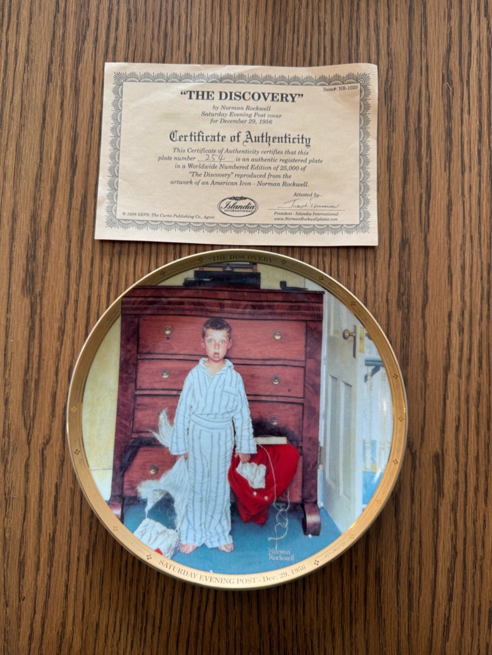 Christmas The Discovery- Norman Rockwell - Collectible Plate